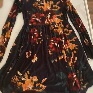 Ladies size 7 (medium) Fall Lot